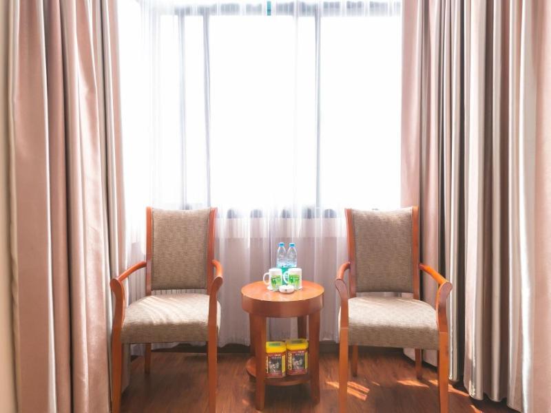 Greentree Inn Jiangsu Suzhou Kunshan High Speed Rail Station Hengshan Road Express Hotel Exterior photo