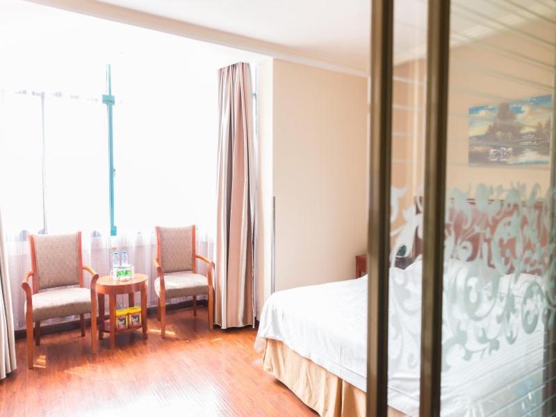 Greentree Inn Jiangsu Suzhou Kunshan High Speed Rail Station Hengshan Road Express Hotel Exterior photo