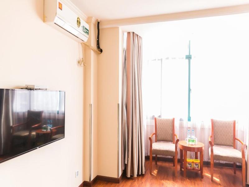 Greentree Inn Jiangsu Suzhou Kunshan High Speed Rail Station Hengshan Road Express Hotel Exterior photo
