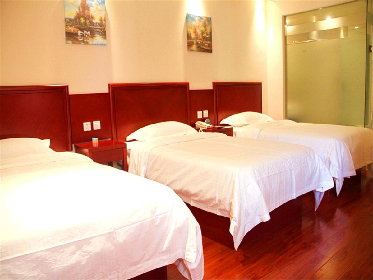 Greentree Inn Jiangsu Suzhou Kunshan High Speed Rail Station Hengshan Road Express Hotel Exterior photo