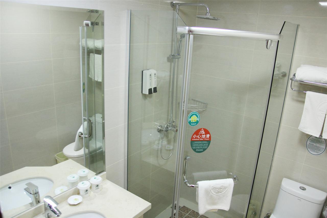 Greentree Inn Jiangsu Suzhou Kunshan High Speed Rail Station Hengshan Road Express Hotel Exterior photo