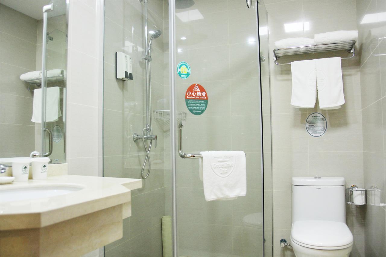 Greentree Inn Jiangsu Suzhou Kunshan High Speed Rail Station Hengshan Road Express Hotel Exterior photo